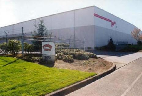 Wymore Transfer warehouse facility and transportation fleet in Oregon