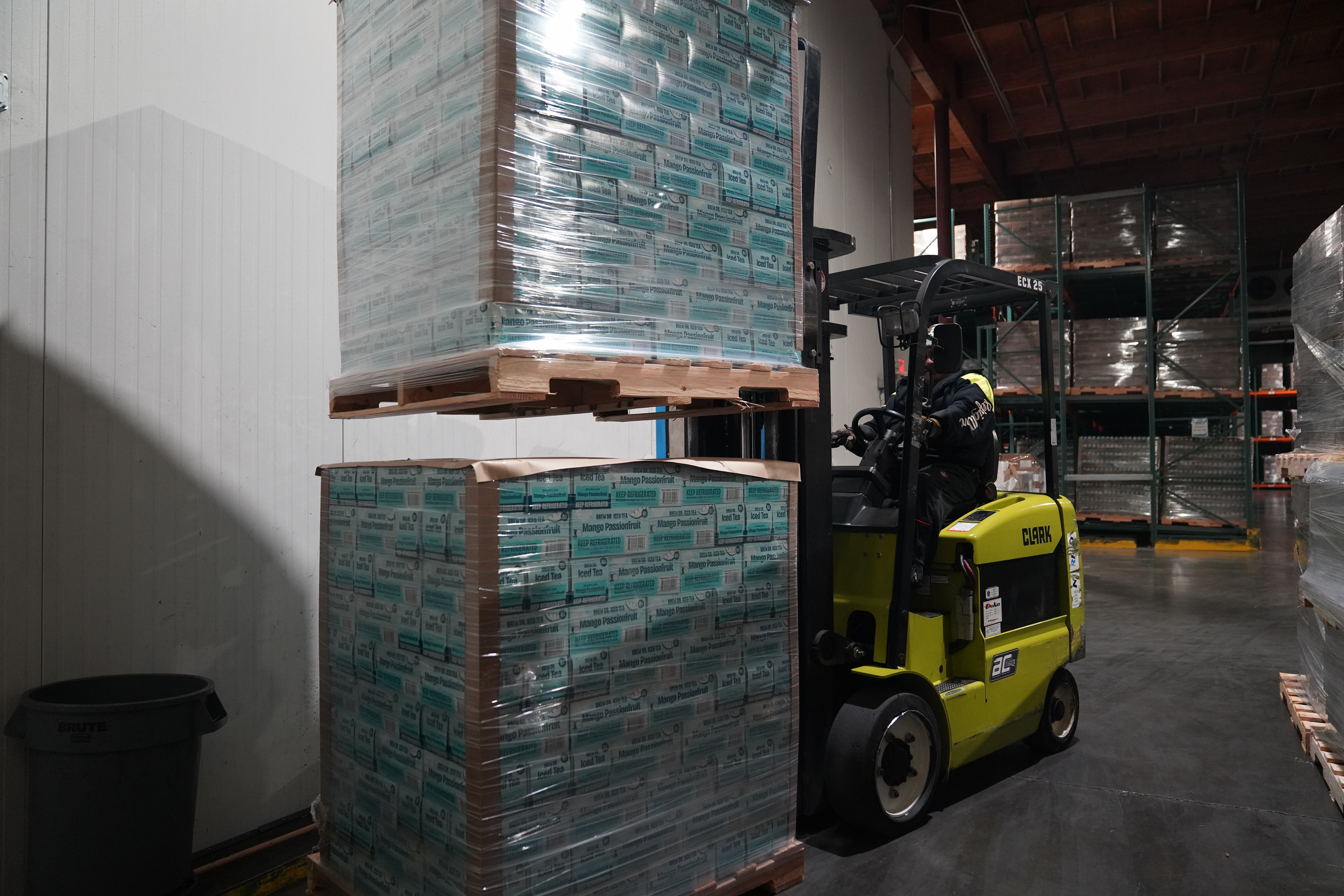 Warehouse Space in Oregon | Reduce Capacity Issues